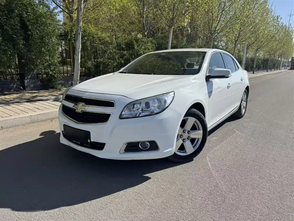 Chevrolet Malibu 2015 — фото 24