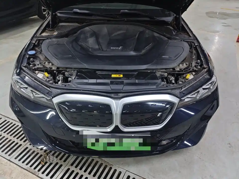 BMW i3 2023 — фото 10