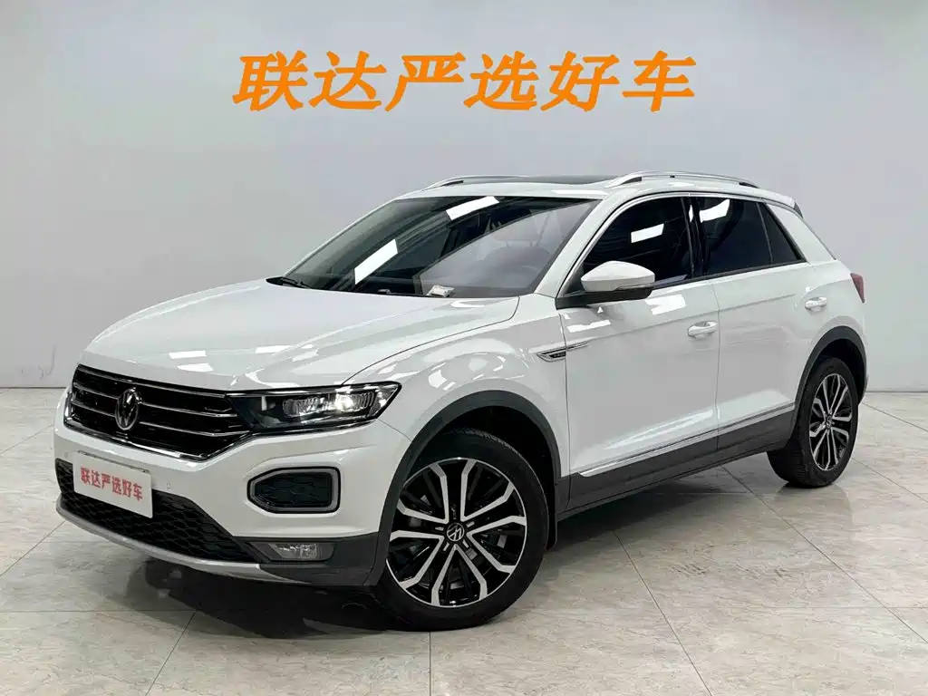 Volkswagen T-Roc 2022 — фото 1