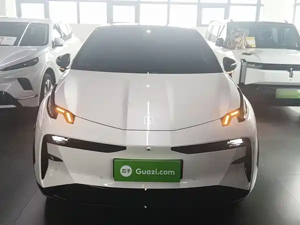 Zeekr X 2024