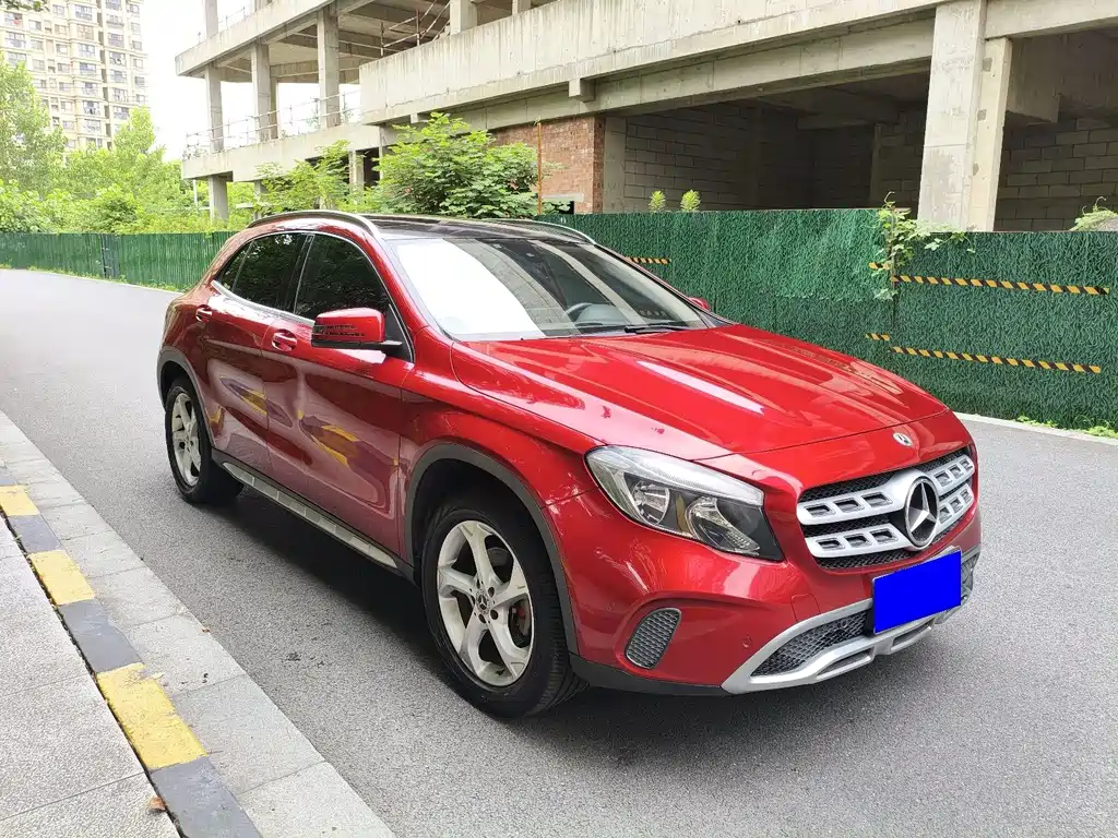 Mercedes-Benz GLA 2017