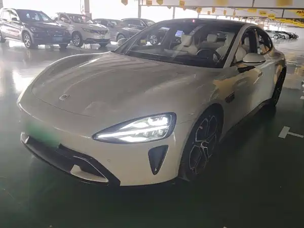 Xiaomi SU7 2025