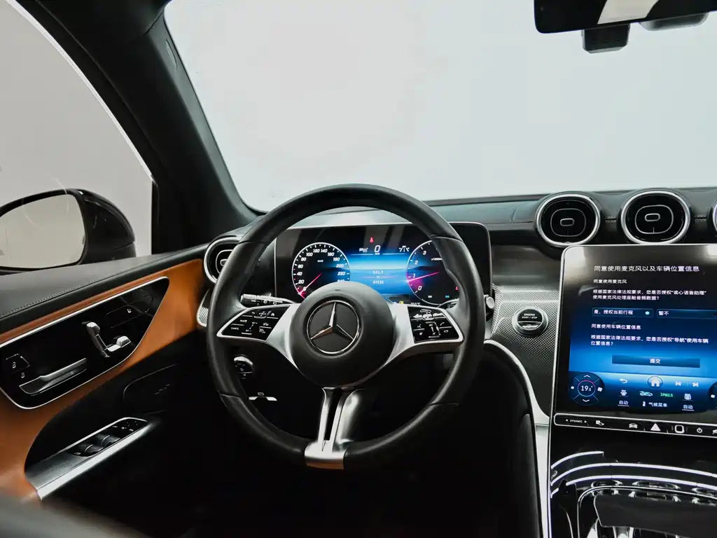 Mercedes-Benz GLC 2023 — фото 10
