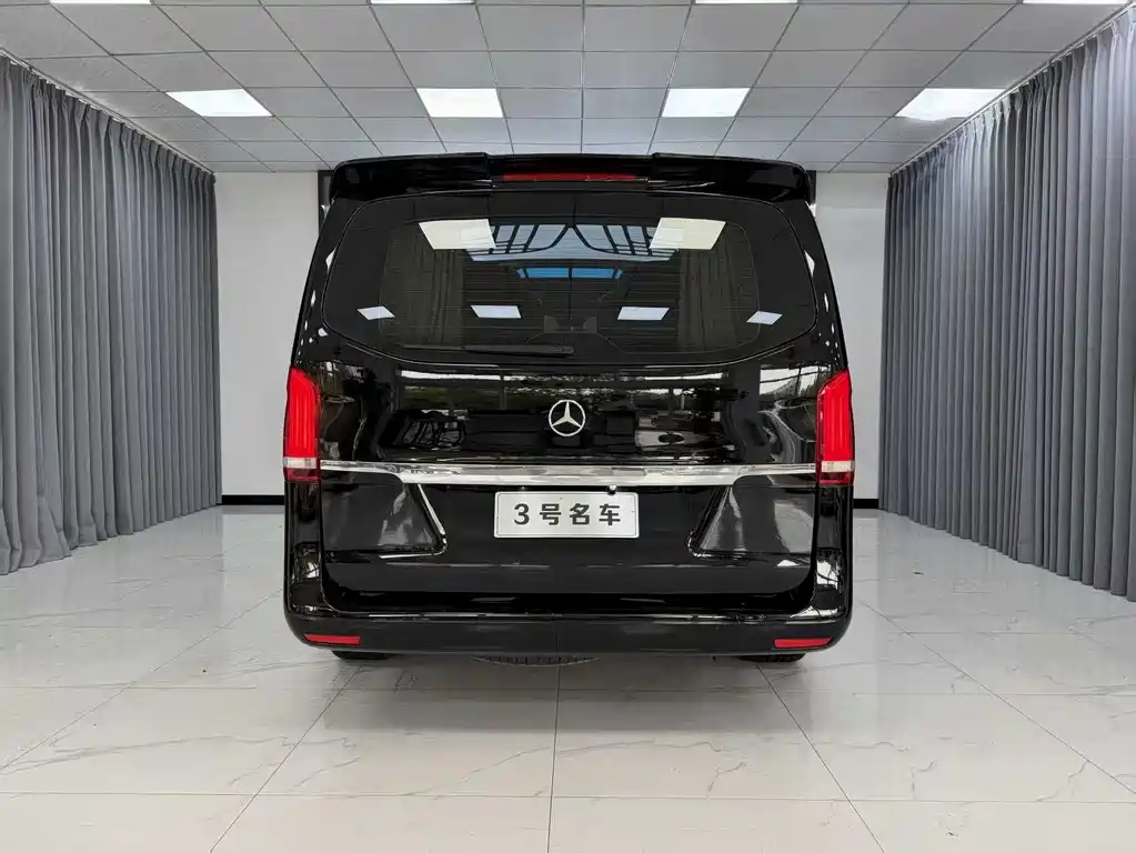 Mercedes-Benz Vito 2022 — фото 2