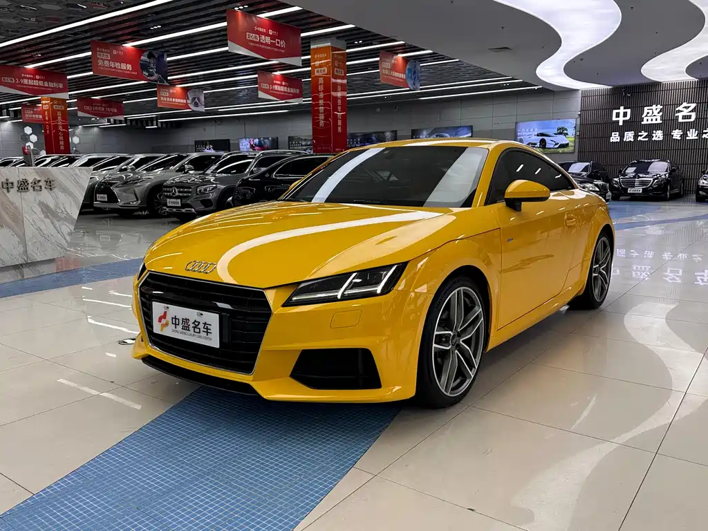 Audi TT 2019 — фото 1
