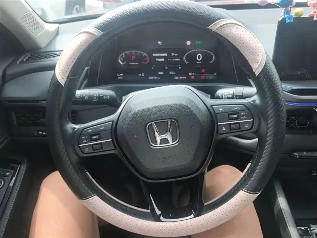 Honda Accord 2023 — фото 16