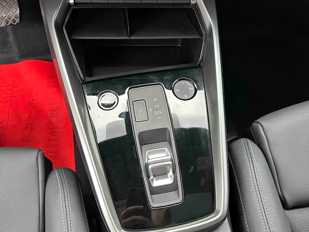Audi A3 2022 — фото 18