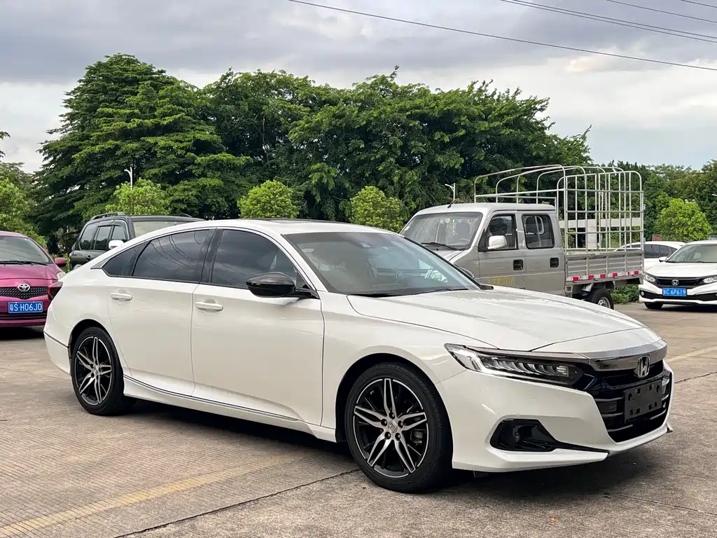 Honda Accord 2023