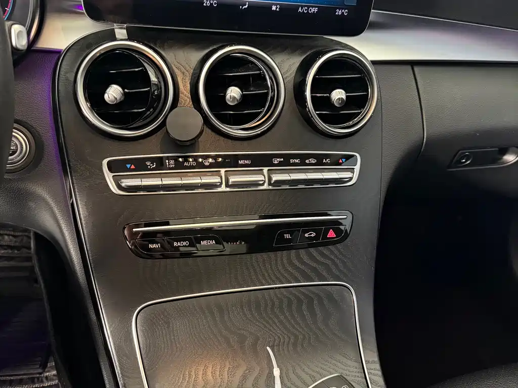 Mercedes-Benz C-Class 2019 — фото 12
