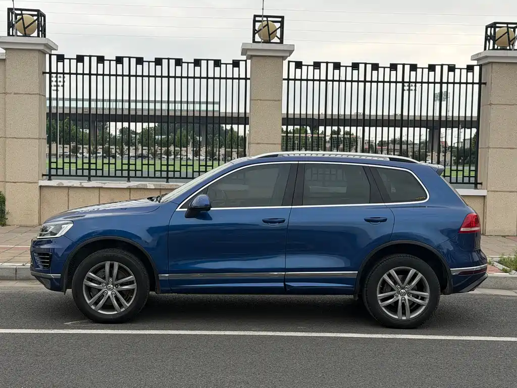 Volkswagen Touareg 2016 — фото 4