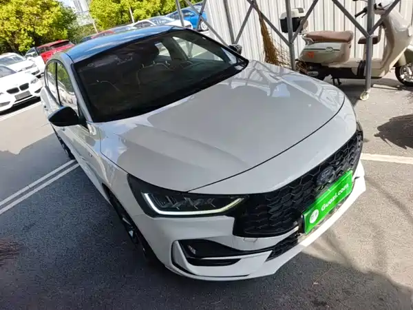 Ford Focus 2023