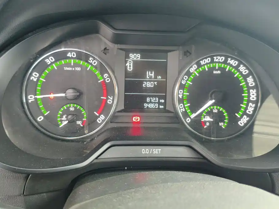 Skoda Octavia 2019 — фото 14