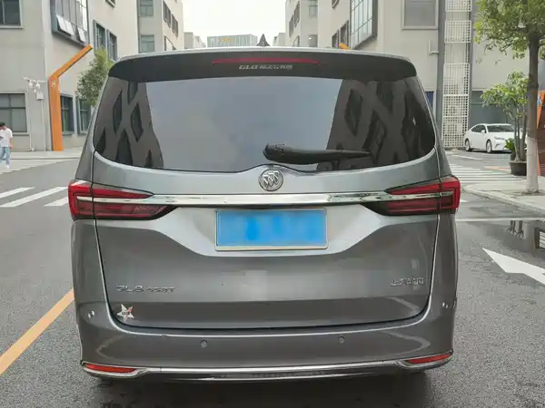 Buick GL8 2021