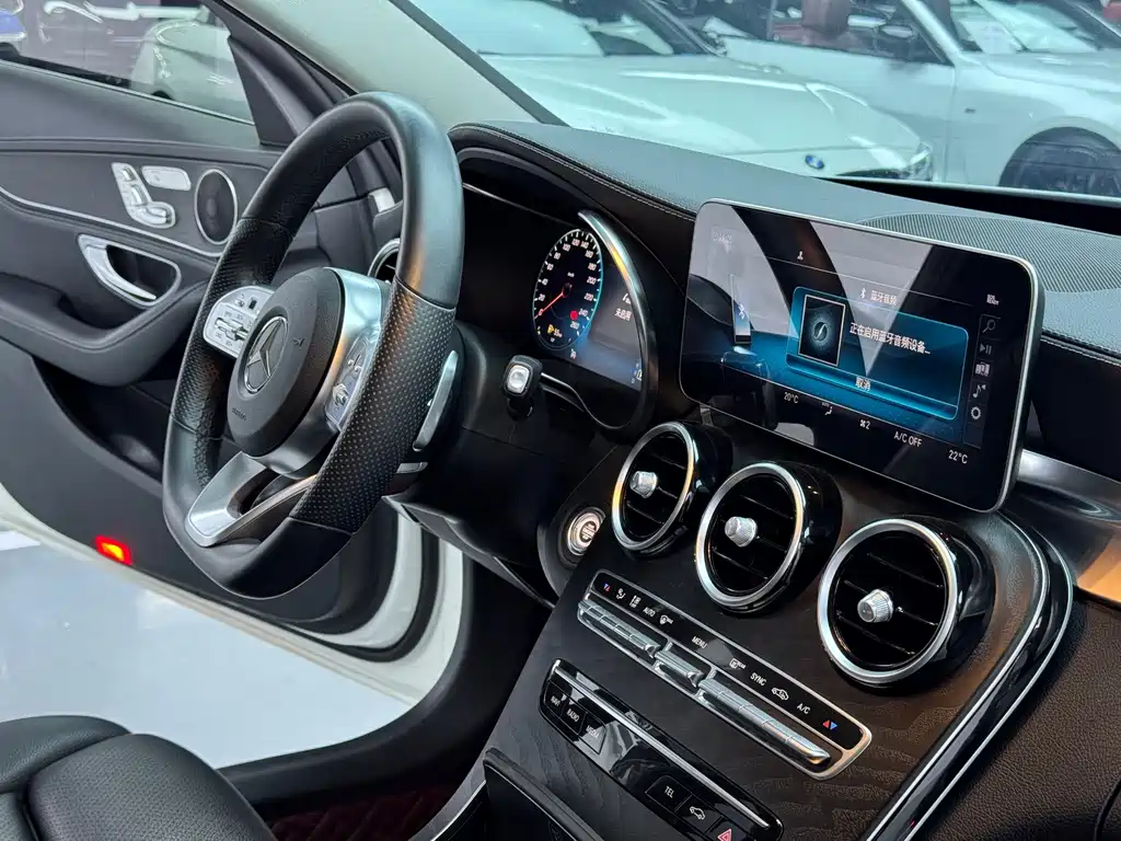 Mercedes-Benz C-Class 2020 — фото 15