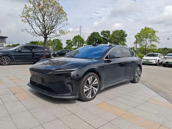 NIO ET5 2024