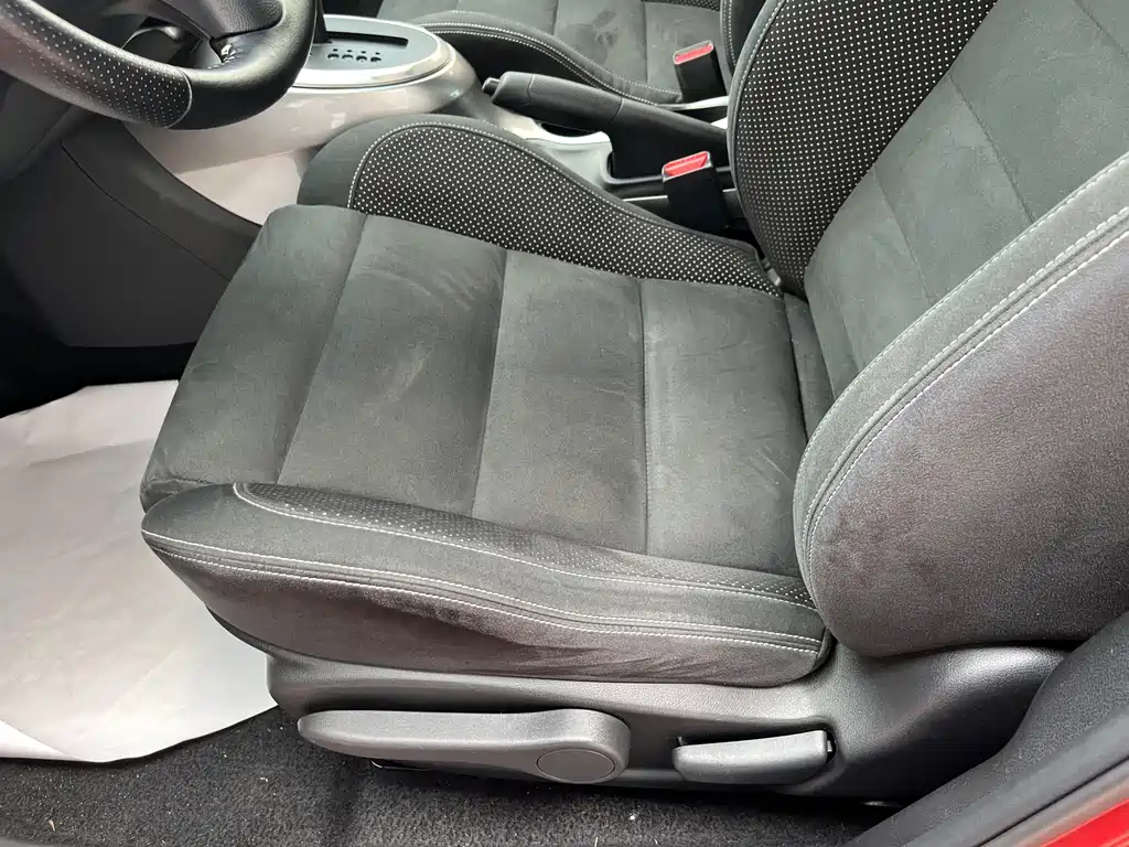 Infiniti ESQ 2019 — фото 10