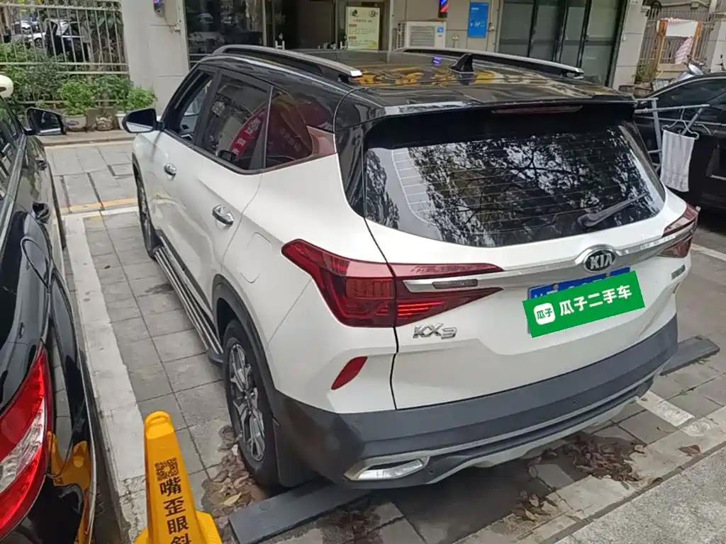 Kia KX3 2021 — фото 5