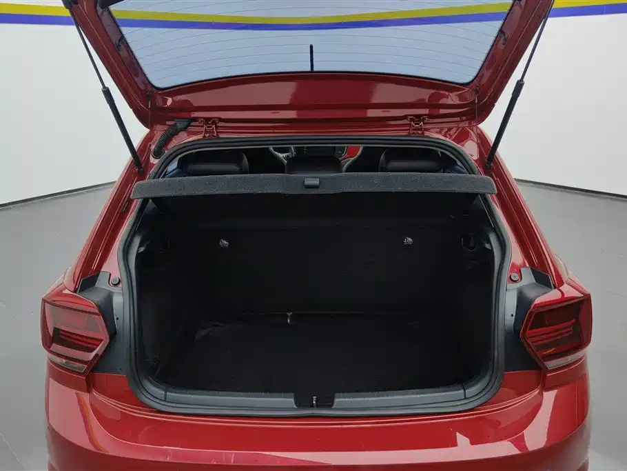 Volkswagen Polo 2021