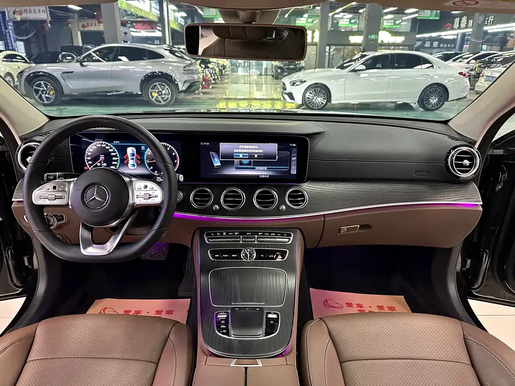 Mercedes-Benz E-Class 2020 — фото 12