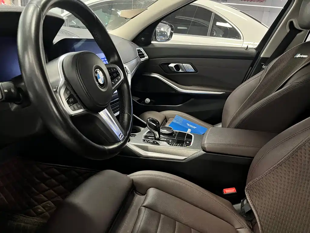 BMW 3 Series 2020