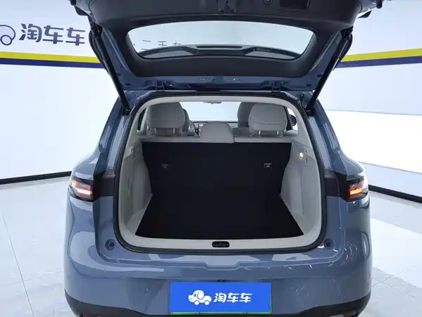 Leapmotor B10 2025