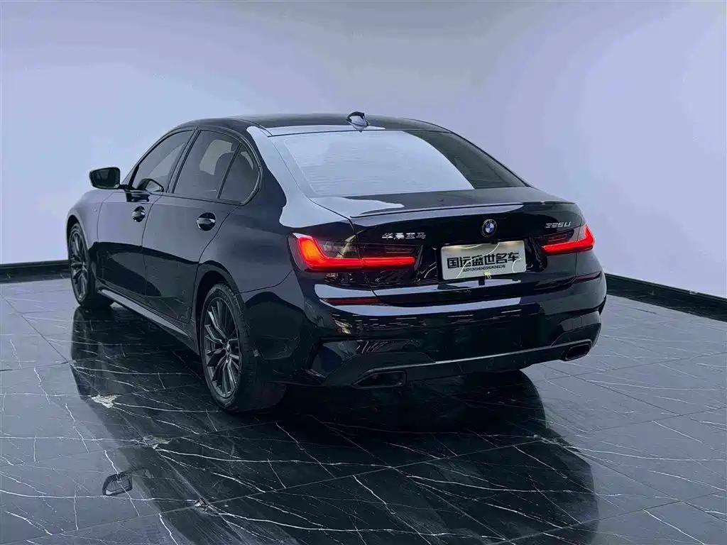 BMW 3 Series 2021
