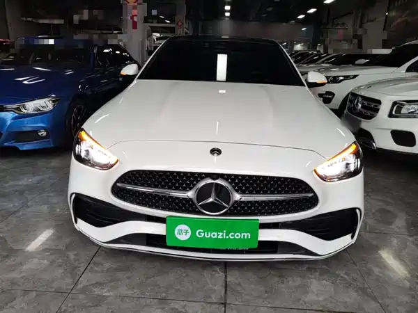 Mercedes-Benz C-Class 2022