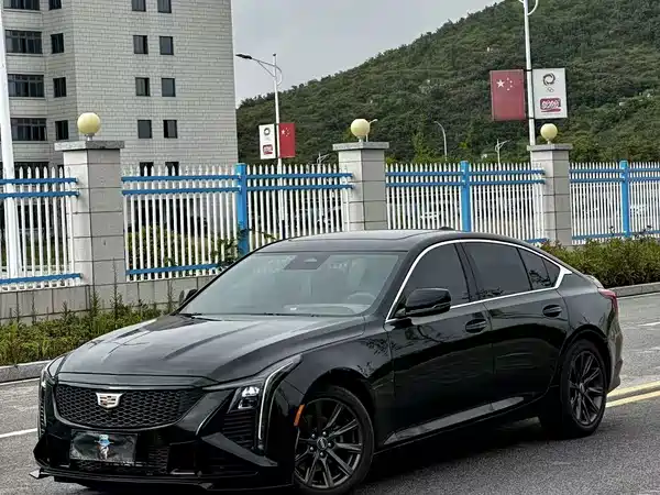Cadillac CT5 2025