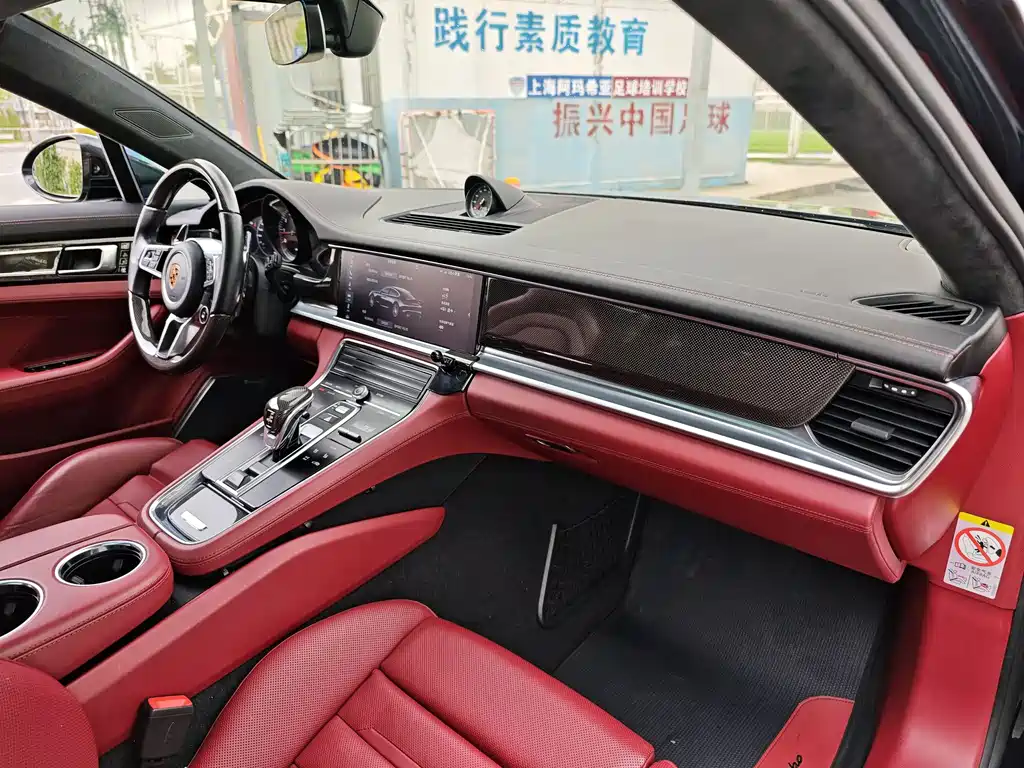Porsche Panamera 2017 — фото 12