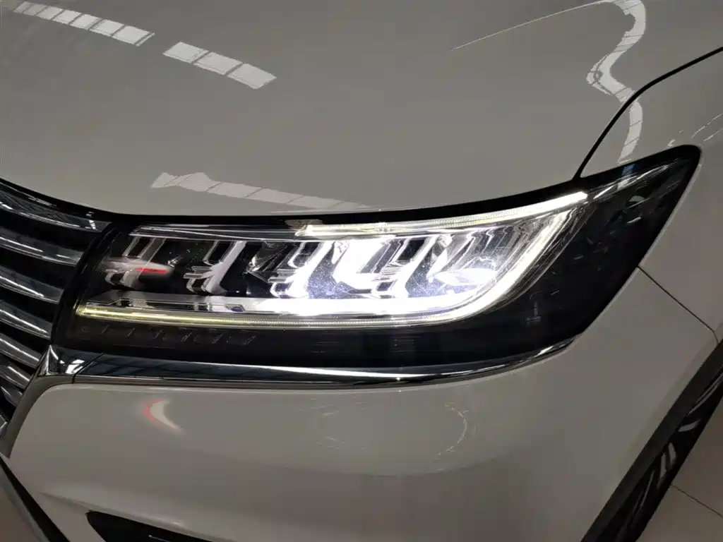 Roewe RX5 2020 — фото 24