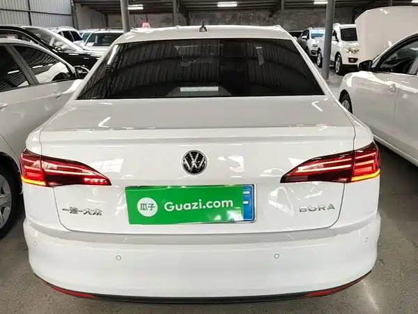 Volkswagen Bora 2022