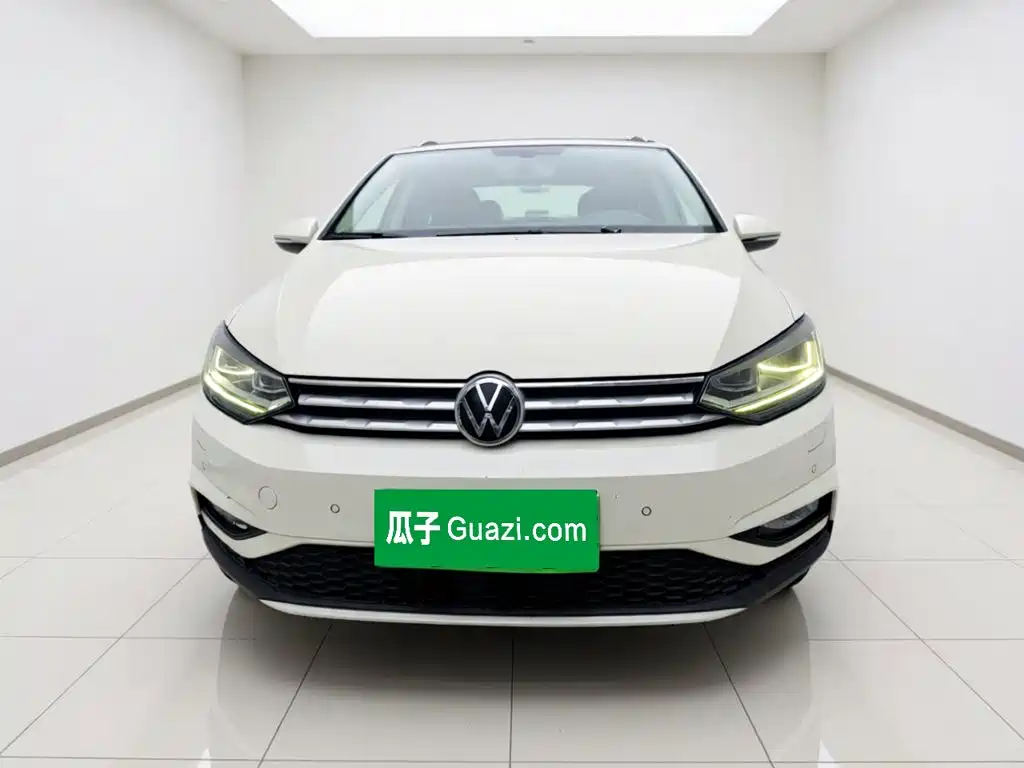 Volkswagen Touran 2021
