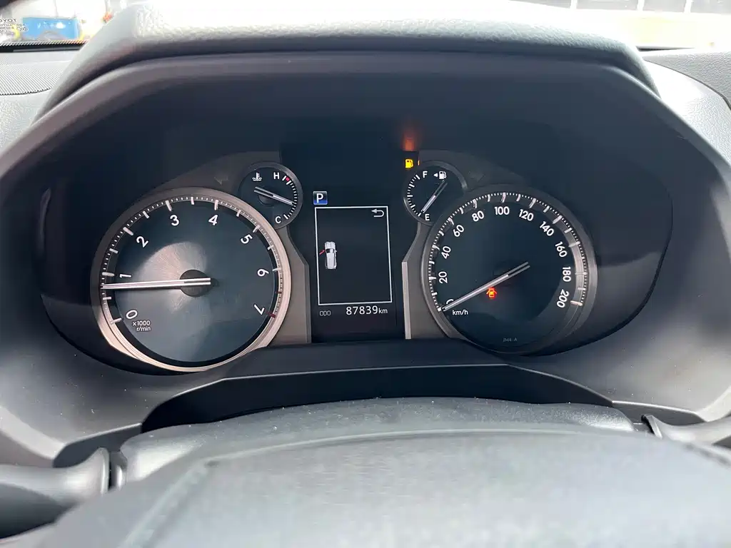 Toyota Prado 2019 — фото 11