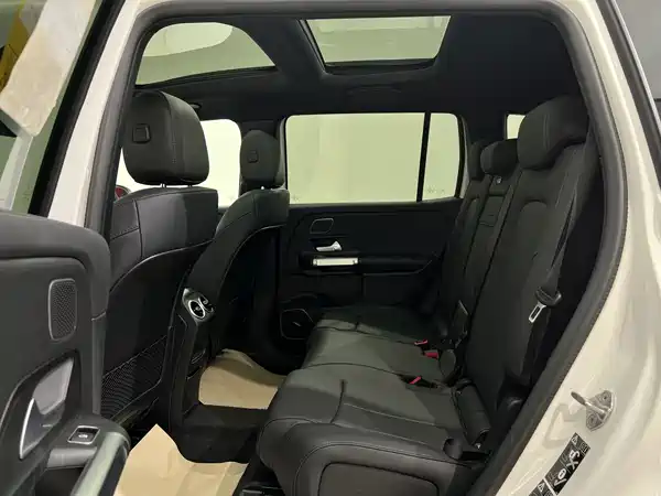 Mercedes-Benz GLB 2026