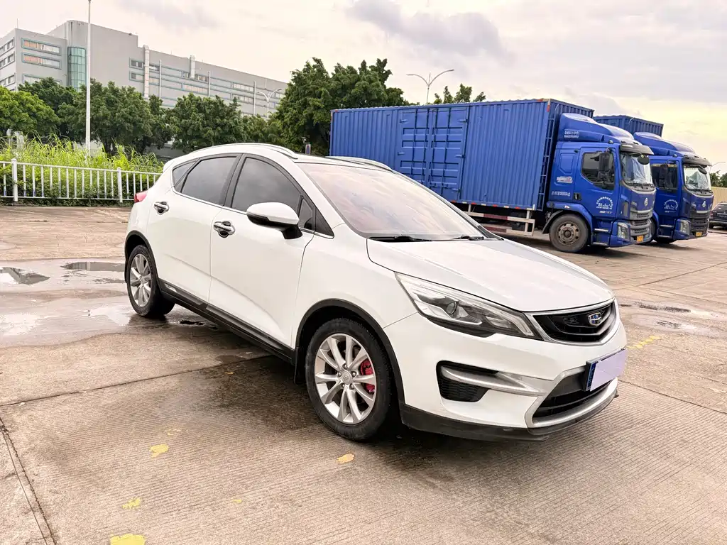 Geely Emgrand GS 2017