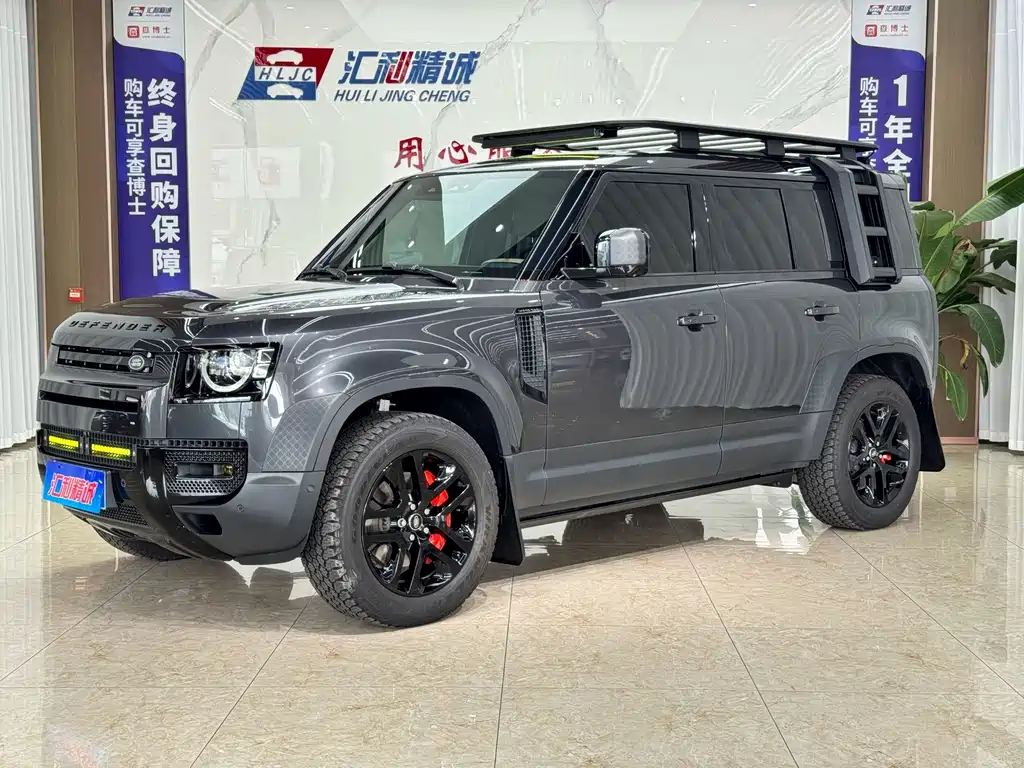 Land Rover Defender 2025 — фото 1
