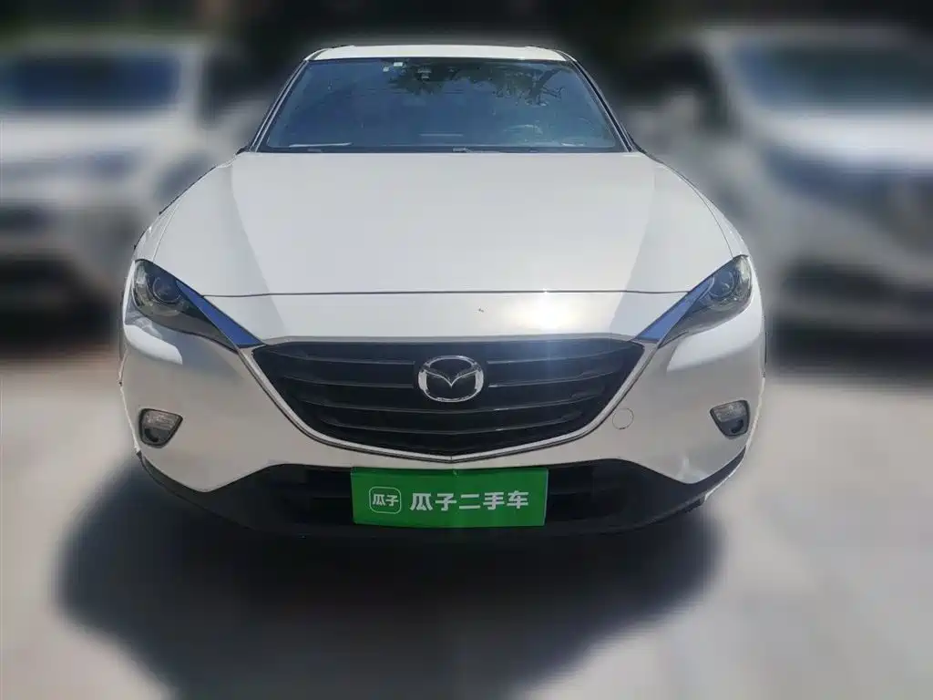 Mazda CX-4 2017 — фото 2