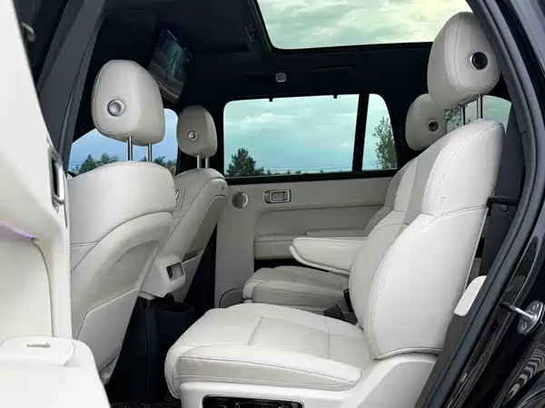 Li Auto L9 2025