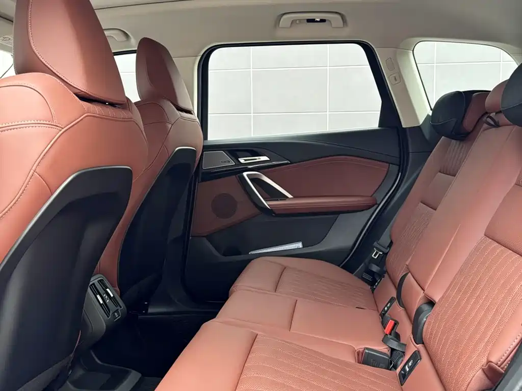 BMW X1 2025 — фото 12