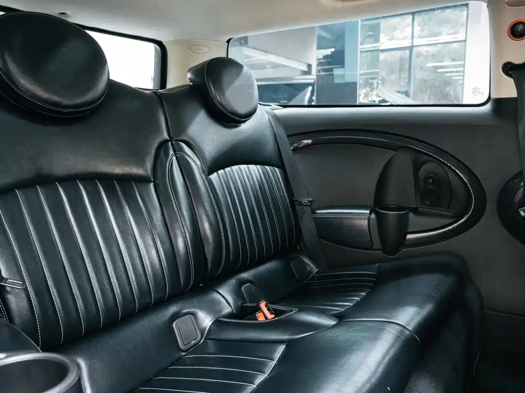 MINI Clubman 2013 — фото 19