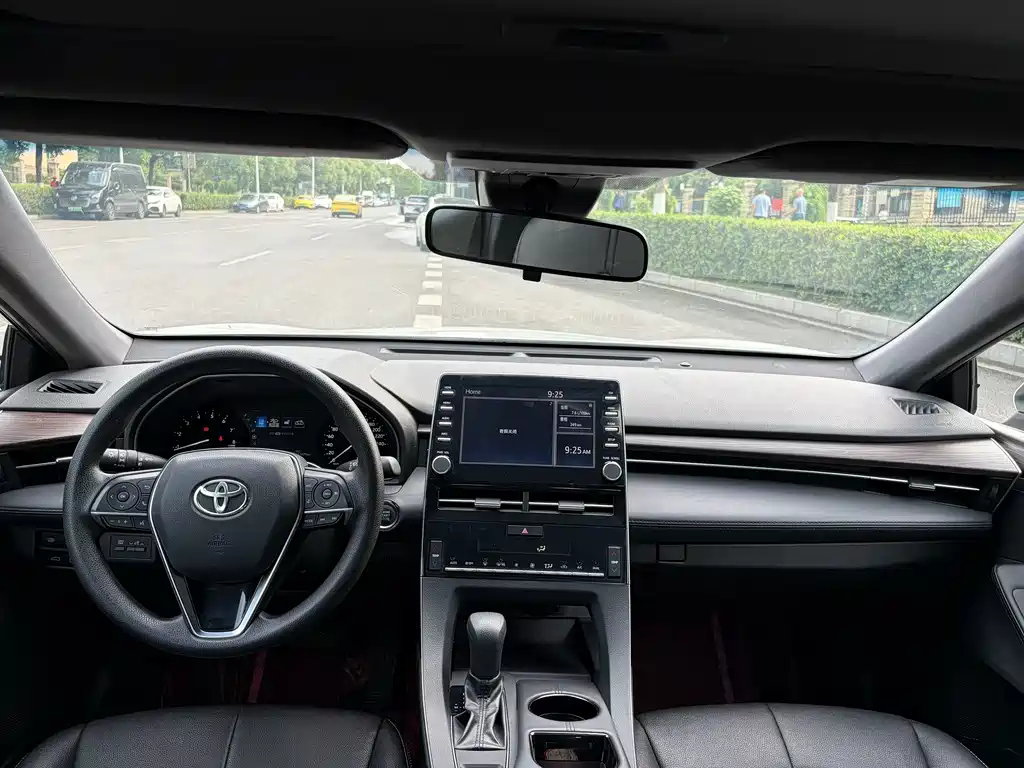 Toyota Avalon 2020