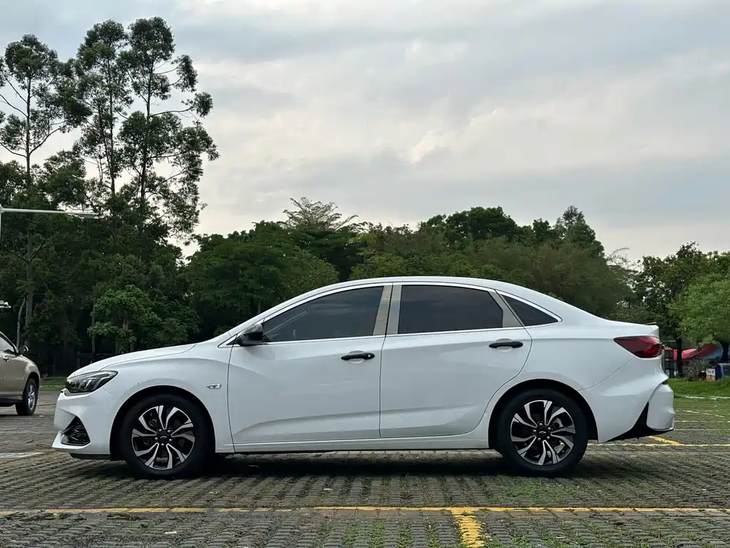 Chevrolet Cruze 2020