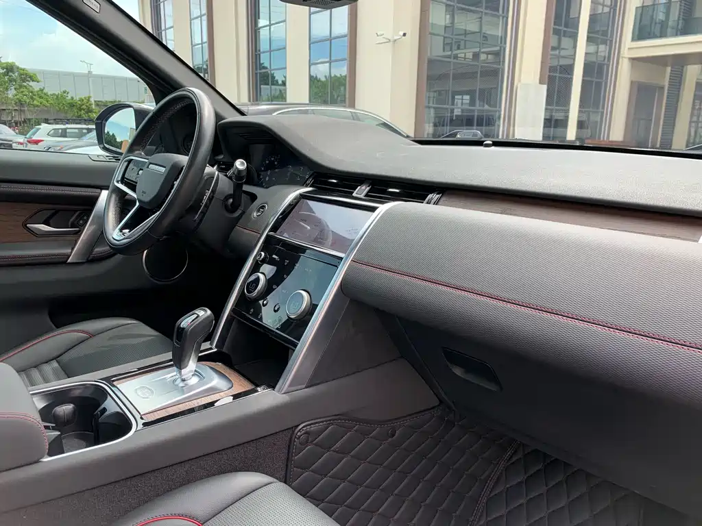 Land Rover Discovery Sport 2022 — фото 28