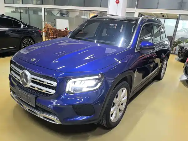 Mercedes-Benz GLB 2021