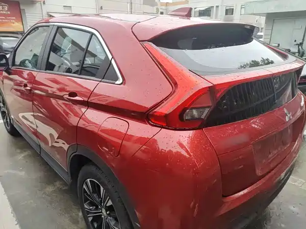 Mitsubishi Yige 2019
