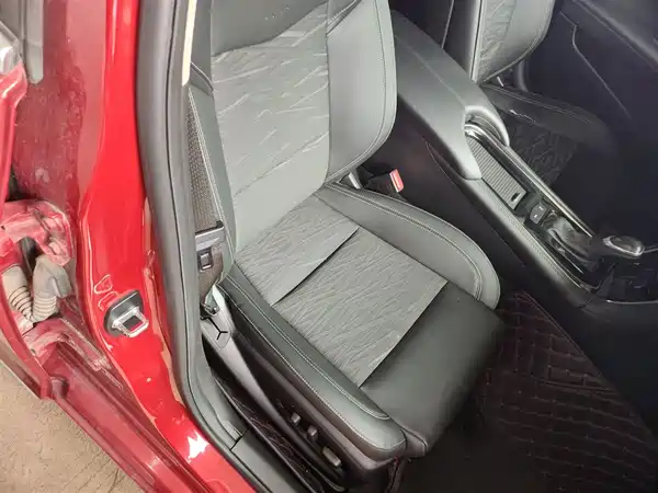 Cadillac ATS-L 2014