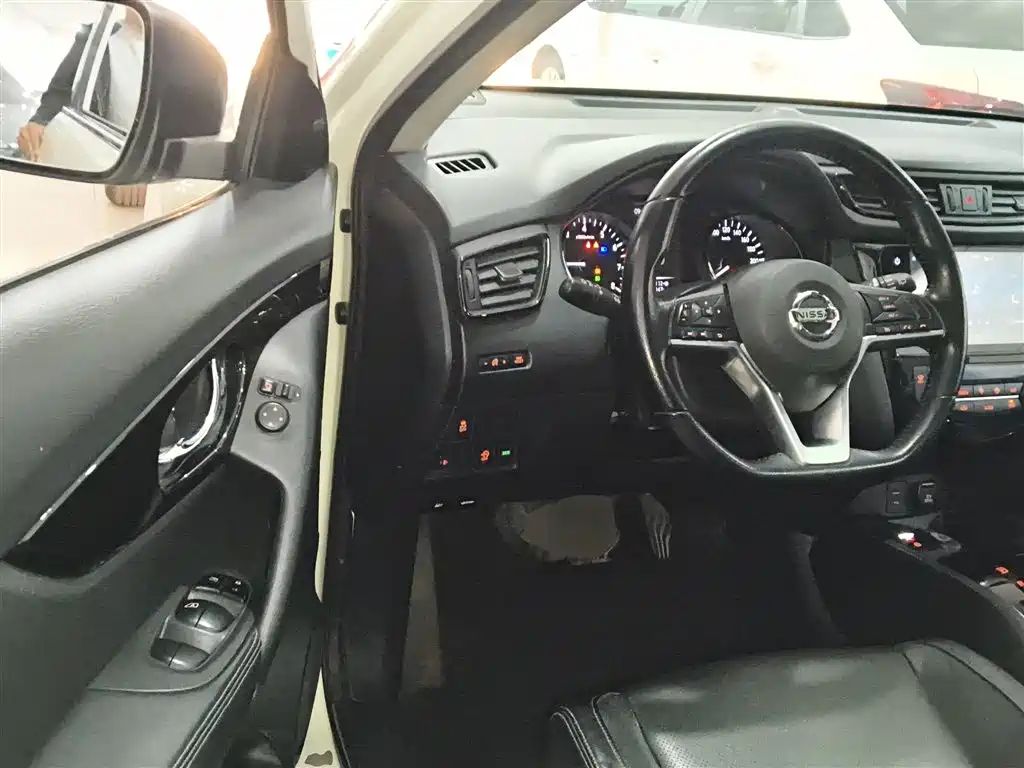 Nissan X-Trail 2021 — фото 12