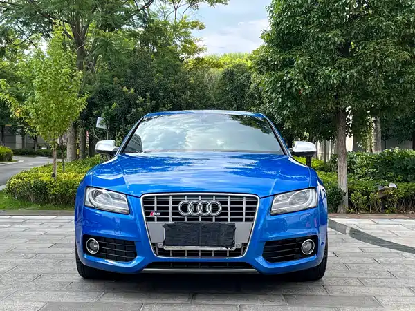 Audi S5 2011