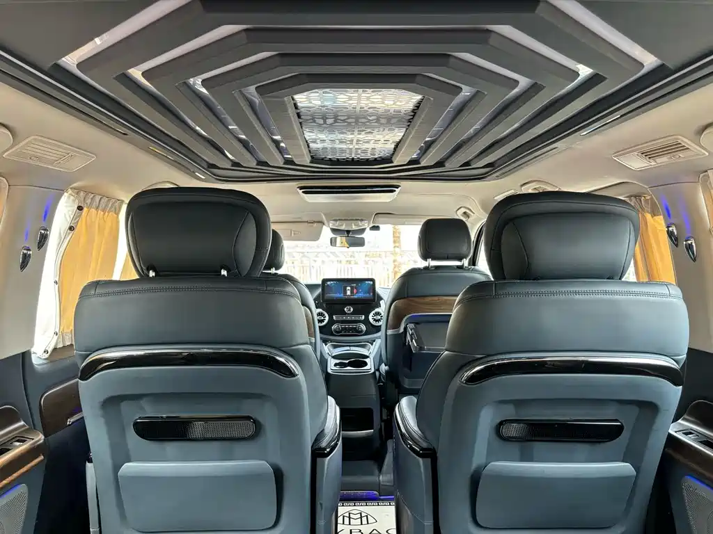 Mercedes-Benz Vito 2021 — фото 15