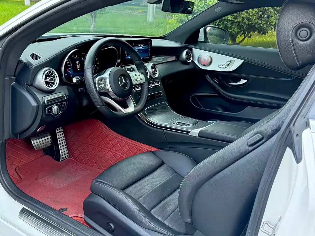 Mercedes-Benz C-Class 2020